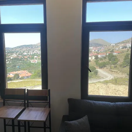 Διαμέρισμα Spacious And Modern With A View
