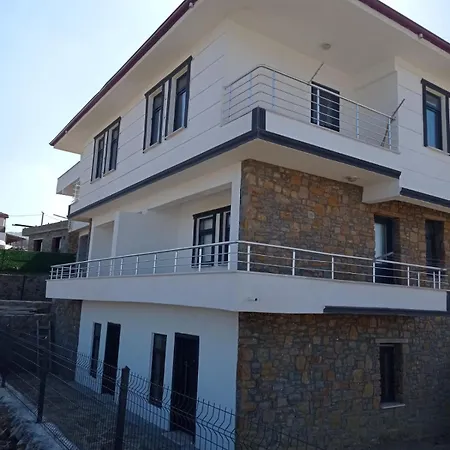 Spacious And Modern With A View Appartement